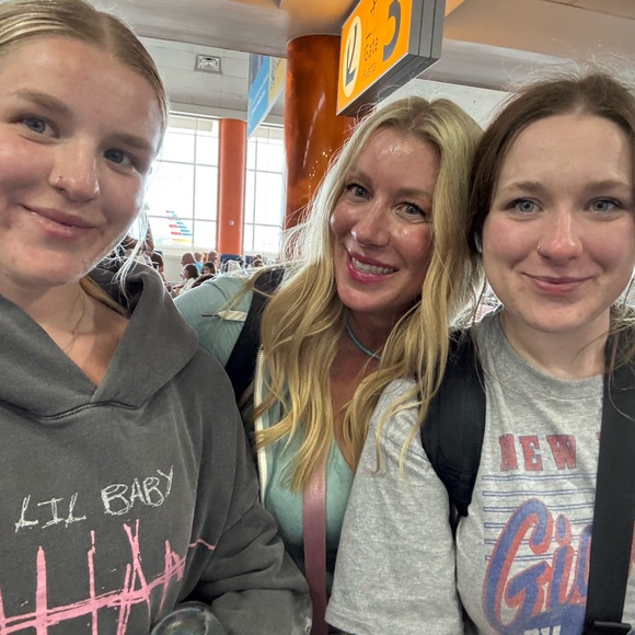 Meet your Posher, Jen - Picture 8 of 10